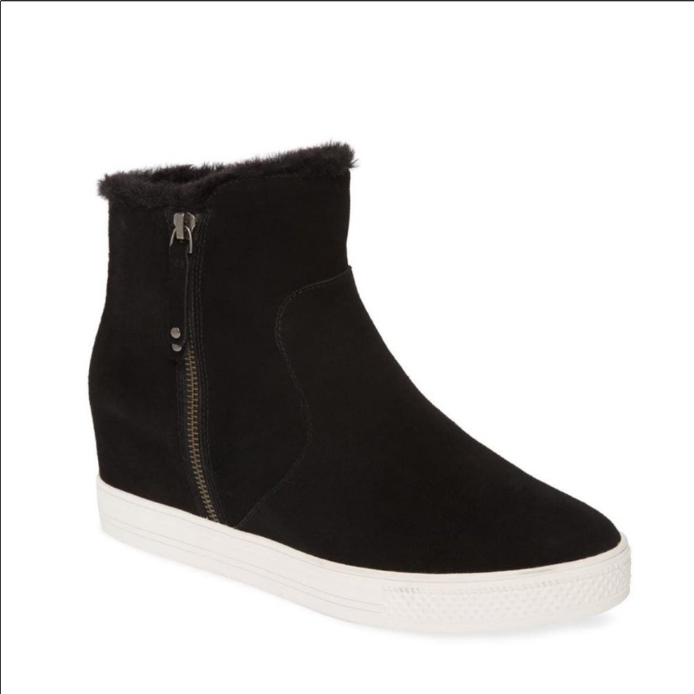 Caslon Averie Faux Fur Hidden Wedge bootie